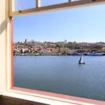 - River Front * פורטו
