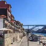 - River Front *