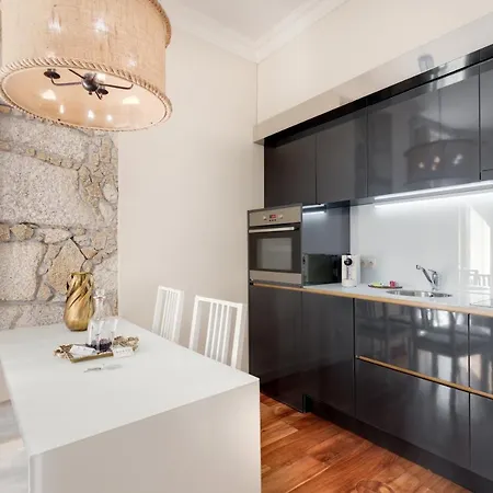 - River Front Apartment