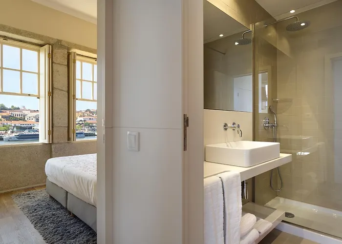 أوبورتو هوم - ريفر فرونت *