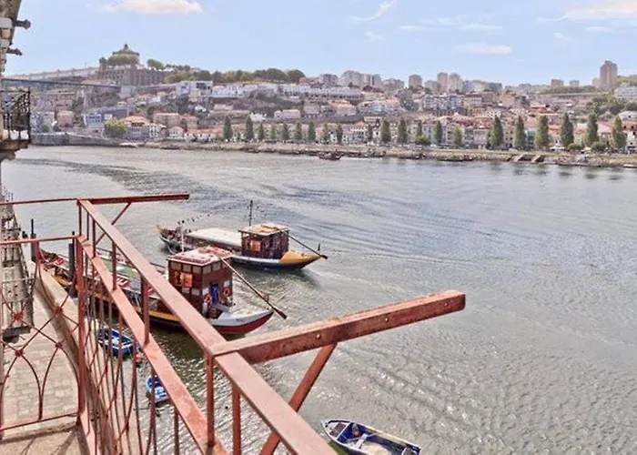 Apartman - River Front *